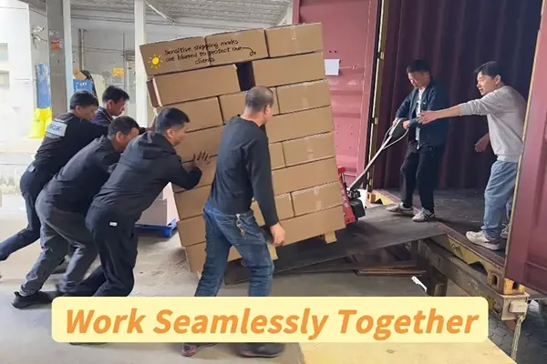 Эффективная загрузка — контейнер 40HQ бумажных коробок для ухода за кожей.